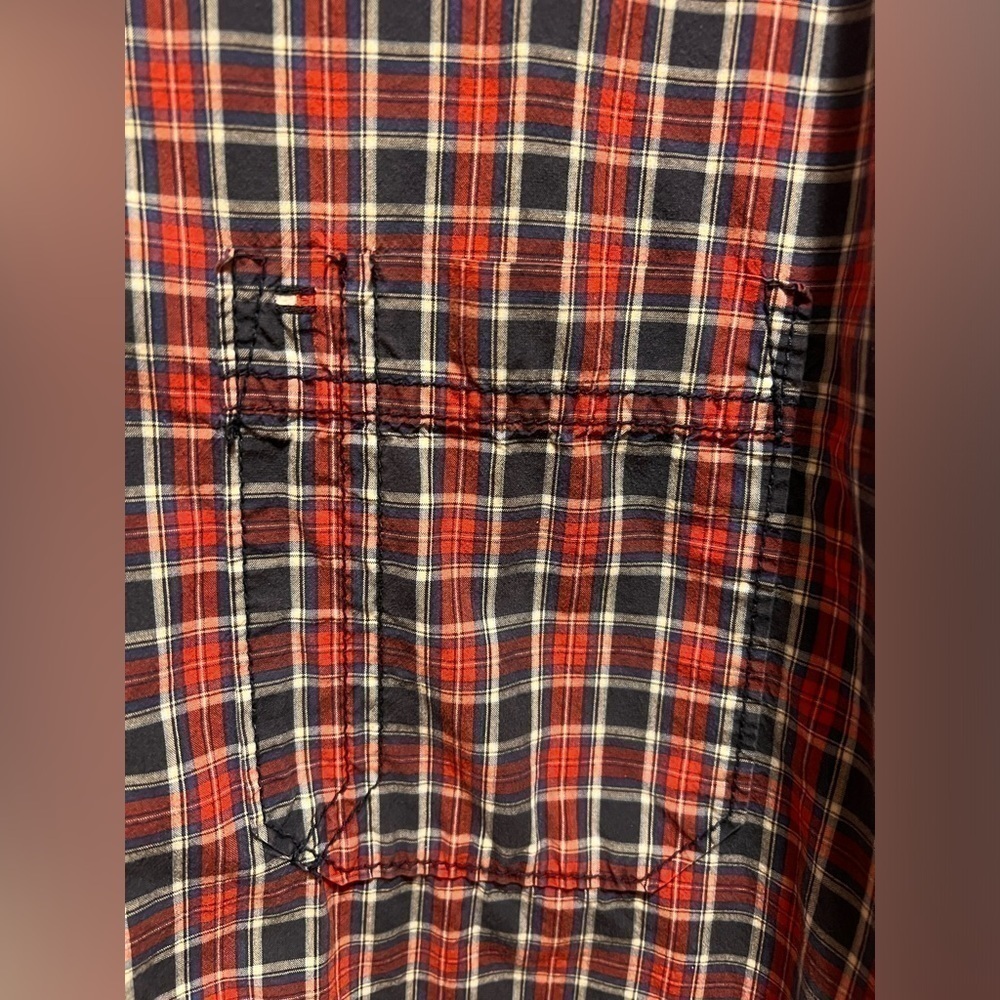 Vintage 07’ Tommy Hilfiger long sleeve button down plaid plaid size size Large - Picture 4 of 6
